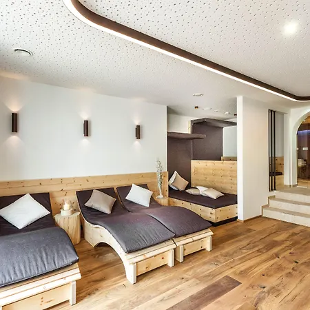 Dasmei Otel Mutters